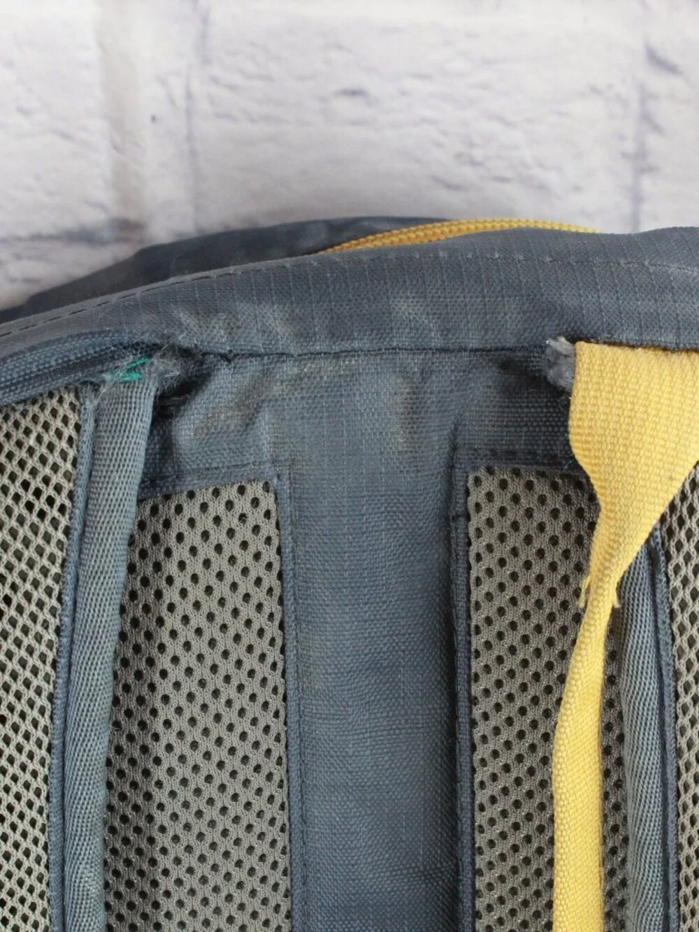 READ–LL Bean Unisex Adult Comfort Carry Portable Locker Pack 42L Backpack Hiking